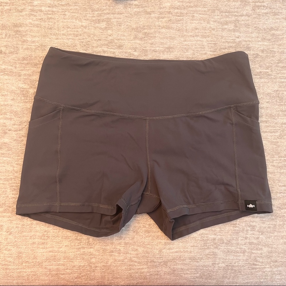 3.25” WodBottom Iconic Iron Body Butter Shorties